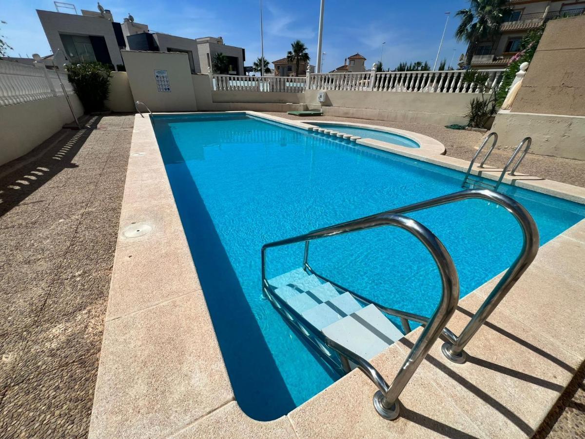 Apartment Elaine La Zenia Orihuela Luaran gambar